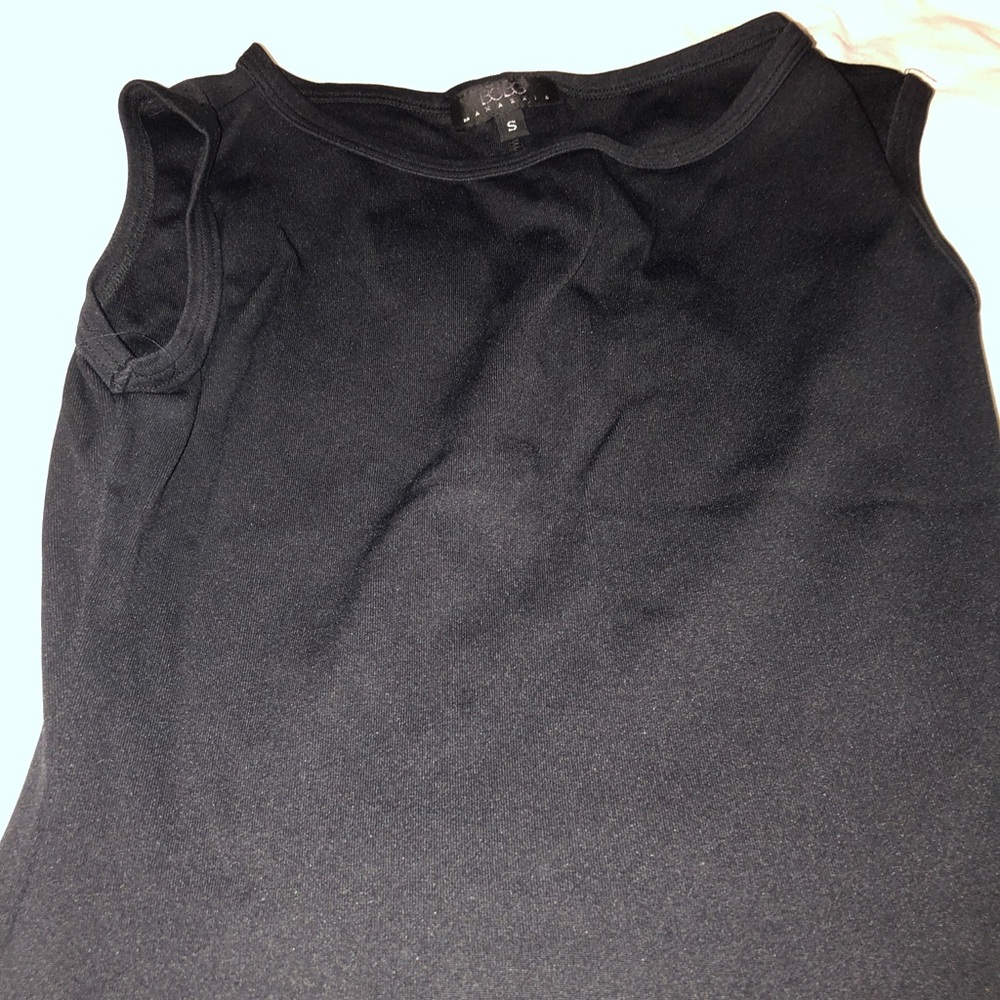 Top - Picture 1 of 2